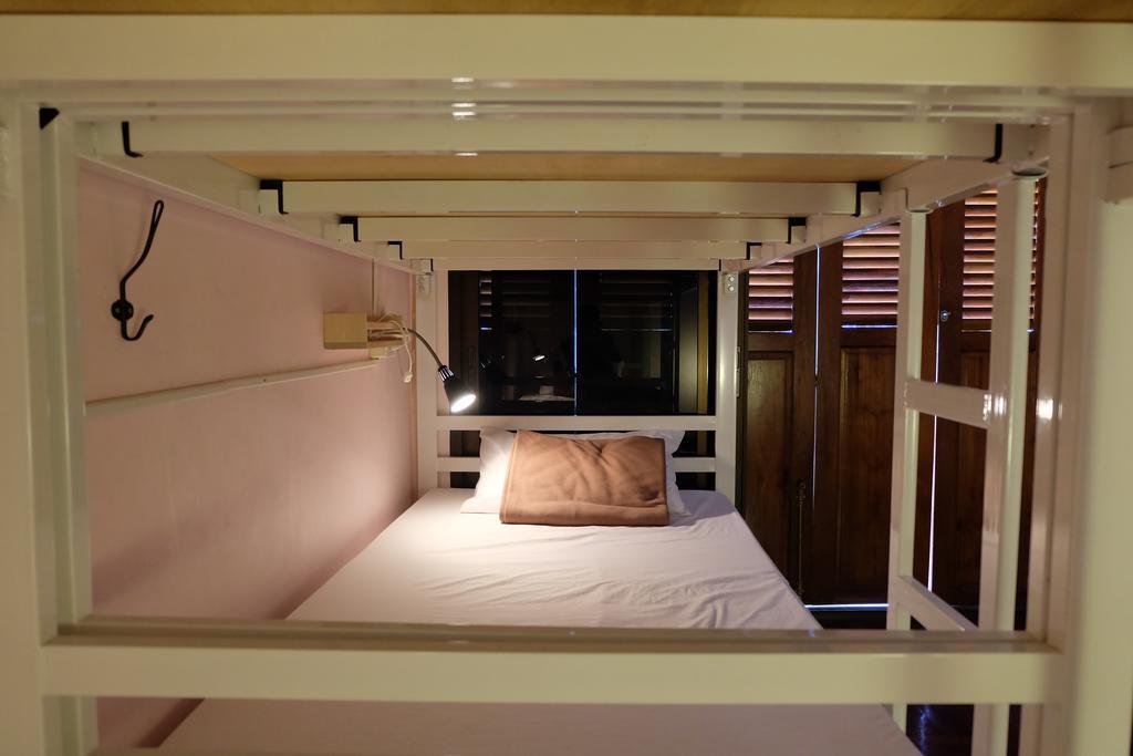 Tiny Hostel Bangkok Kültér fotó